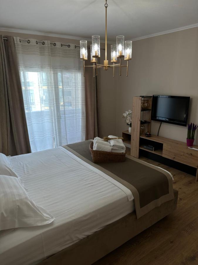 Eja Apartment 3 ติรานา ภายนอก รูปภาพ
