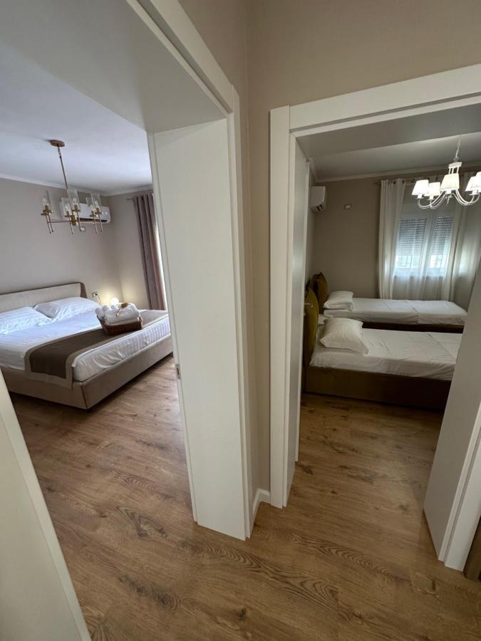Eja Apartment 3 ติรานา ภายนอก รูปภาพ